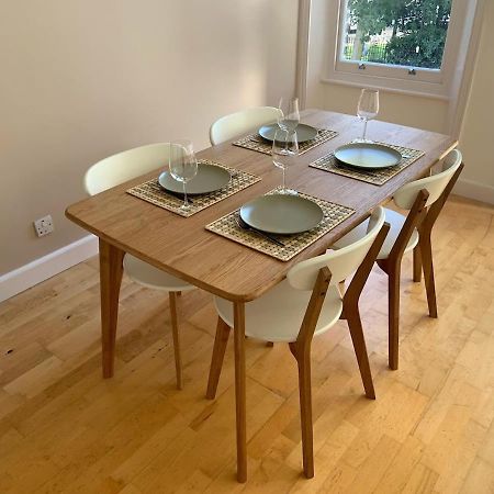 Lovely Spacious 1-Bedroom Flat In Tufnell Park Close To Central Londra Exterior foto