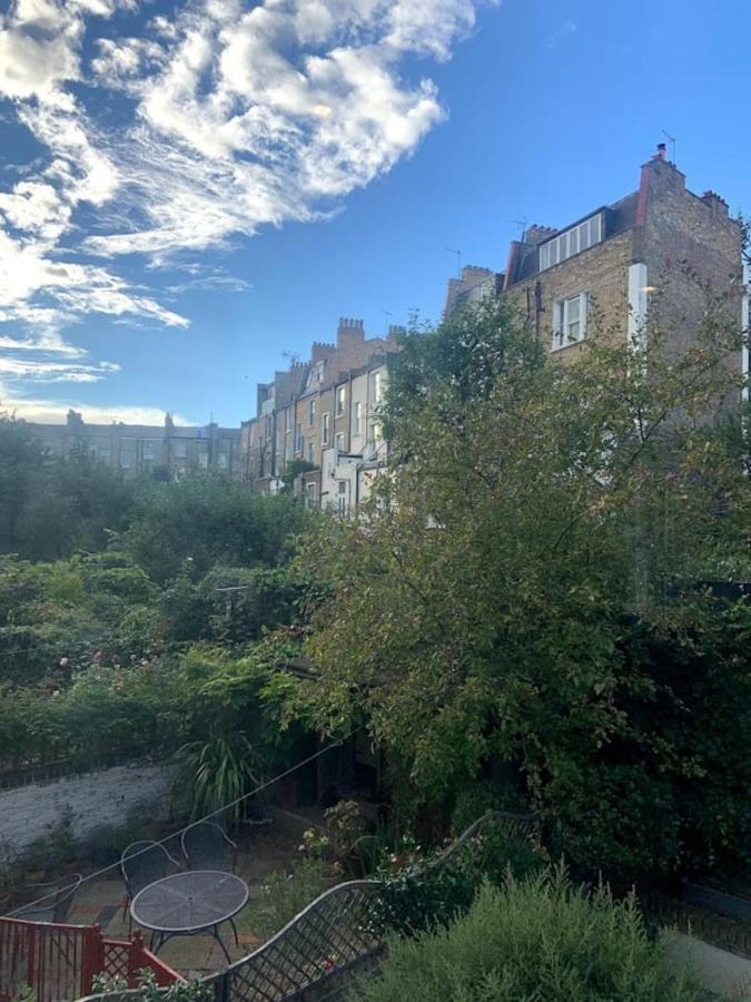 Lovely Spacious 1-Bedroom Flat In Tufnell Park Close To Central Londra Exterior foto